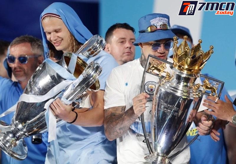 Bản nhạc huyền thoại của giải đấu